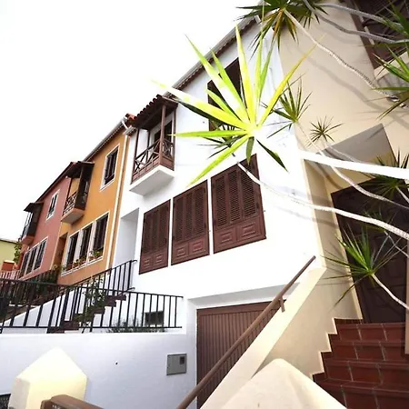 Apartament Lovely House In The Area Of